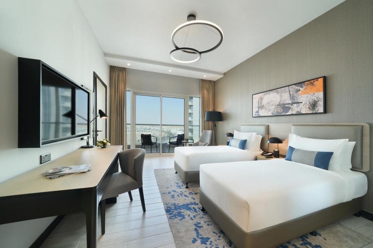 Damac Hills 2 Hotel, An Edge By Rotana Hotel Dubai Exterior foto