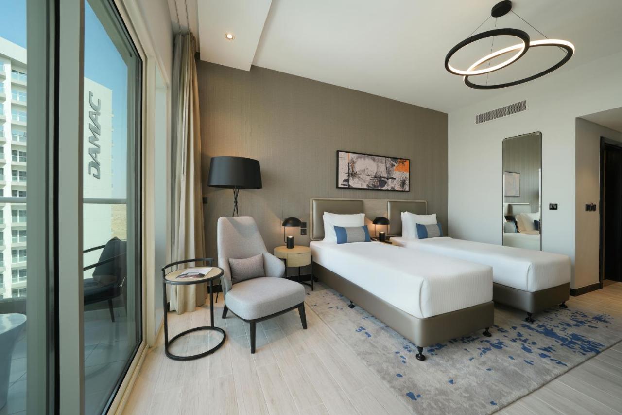 Damac Hills 2 Hotel, An Edge By Rotana Hotel Dubai Exterior foto