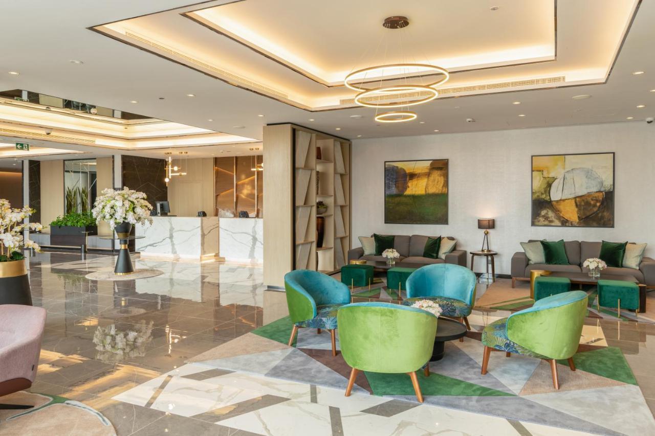Damac Hills 2 Hotel, An Edge By Rotana Hotel Dubai Exterior foto